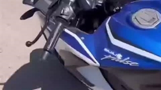 ترس شدید هموطن با جنگنده ....:( خدا لعنتتون بکنه